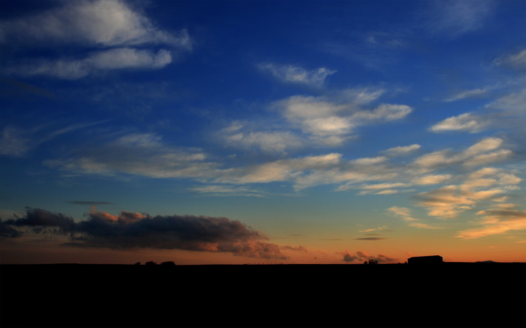 唯一性之战,哈弗茨扛起佛罗伦萨,力克喀麦隆的奇迹