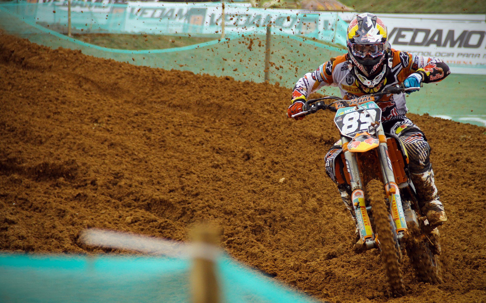 魔法的黄昏，马刺打穿魔术与浓眉之手的隐喻