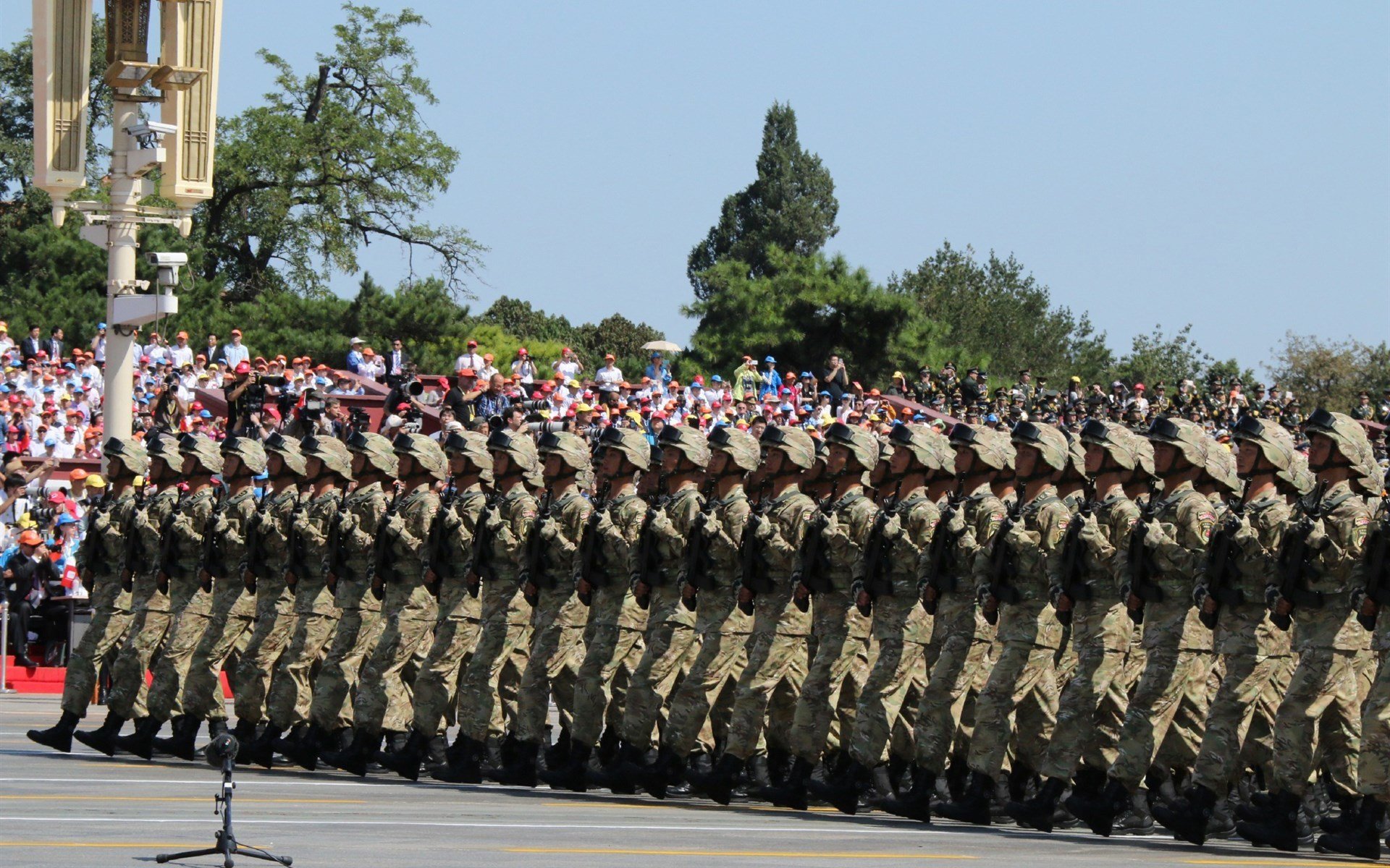 欧冠半决赛之夜，布鲁诺，那柄剖开喧嚣的冰刃